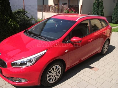 KIA CEE'D KOMBI 1.6 DÍZEL (81kw 110LE). 110EKM.GYÁRI FÉNY!