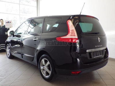 RENAULT SCENIC Grand Scénic 1.5 dCi Privilege