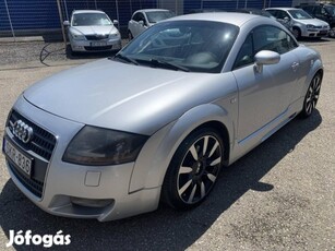 AUDI TT Coupe 1.8 T