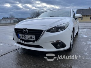 MAZDA Mazda 3