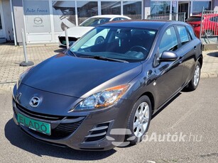 MAZDA Mazda 3