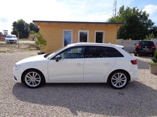 AUDI A3 Sportback 1.4 TFSI Ambition Bi-Xenon Sportbelső Tempomat Ülésfűtés