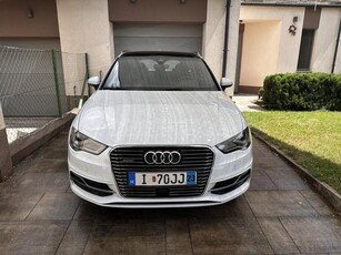 AUDI A3 Sportback 1.4 TFSI Ambition S-tronic e-tron S-Line - Garancia - Panoráma tető