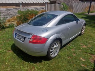 AUDI TT Coupe 1.8 T