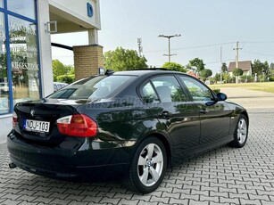 BMW 3-AS SOROZAT 320i (Automata)