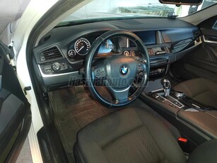 BMW 520d xDrive (Automata)