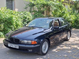 BMW 540i (Automata)