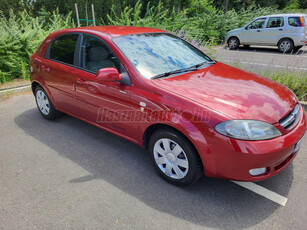 CHEVROLET LACETTI 1.4 16V Elite AC