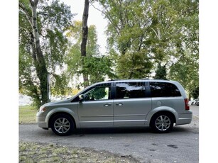 CHRYSLER GRAND VOYAGER 2.8 CRD Limited (Automata) (7 személyes )