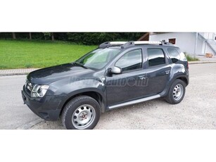 DACIA DUSTER 1.5 dCi Celebration 4x4 BŐR-KLÍMA-PARKRADAR-NAGY KIJELZŐS MÉDIA-TEMPOMAT-8 KERÉK-V.HOROG