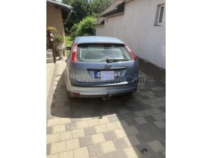 FORD FOCUS 1.4 Ambiente 2006