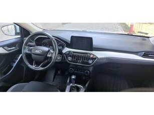 FORD FOCUS 1.5 PFi Business