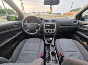 FORD FOCUS 1.6 Ambiente