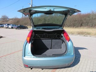 FORD FOCUS 1.6 Ghia