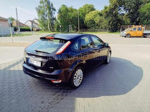 FORD FOCUS 1.6 Ghia