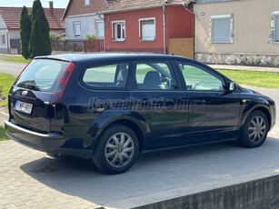 FORD FOCUS 1.8 TDCi Ghia