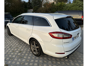 FORD MONDEO 2.0 EcoBoost Titanium Powershift