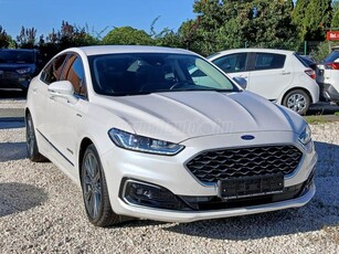 FORD MONDEO 2.0 FHEV Vignale eCVT SEDAN-HOLTTÉR F-360 RADAR-19 ALU-BŐR-ÜL SZELL+MASSZÁZS-NAVI-SÁV T-73eKm