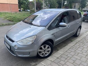 FORD S-MAX 2.0 TDCi Ambiente FRISS NAGY SZERVIZ! 10 ÉVE 1 TULAJ! ÜLÉSFŰTÉS! DIGITÁLIS KLÍMA!