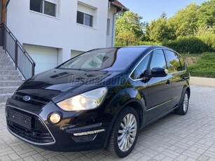 FORD S-MAX 2.0 TDCi Titanium KÉZI VÁLTÓ KM GARANCIA TEMPOMAT DIGIT KLIMA NAVI