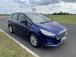 FORD S-MAX 2.0 TDCi Titanium Powershift