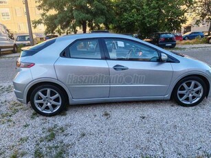 HONDA CIVIC 1.8 Sport Special Edition digit klíma.2 kulcs.friss műszaki