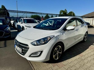 HYUNDAI I30 1.6 CRDi LP Go! Brasil Navigáció.Tolatókamera.Tempomat. 2Zónás Digitklíma!Vezetett szervizkönyves!