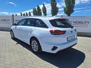 KIA CEE'D Ceed SW 1.6 CRDi HP Hybrid Silver Magyarországi! Áfás! Garanciális!