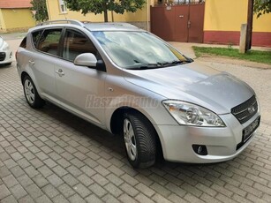 KIA CEE'D SW 1.6 EX Limited 124.000 km! Korróziómentes! Digitklíma!