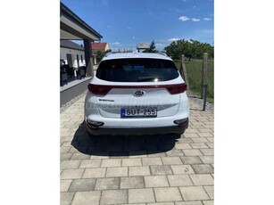 KIA SPORTAGE 1.6 GDI Silver