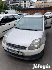 Kopott de alig hasznalt Ford Fiesta Elado!