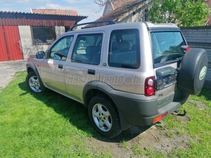 LAND ROVER FREELANDER 2.0 TD4 ES Steptronic