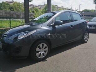 MAZDA 2 1.3i CE Pro nyári - téli gumi garnitúrával!