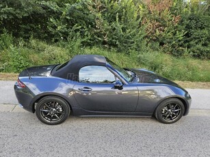 MAZDA MX-5 RF 1.5i G130 Revolution