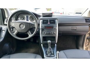 MERCEDES-BENZ B 150 1.5 benzin. Manuál. csak 213ekm!!! AKCIÓS FIX 1.5mFt!!!