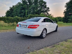 MERCEDES-BENZ E 220 CDI BlueEFFICIENCY Avantgarde (Automata)