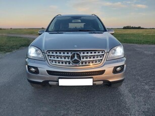 MERCEDES-BENZ ML 320 CDI (Automata) Navi.Xenon.Ülés fűtés.Tetőablak.Bőr.F1 sport váltó.Diffi zár