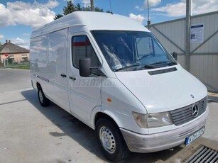 MERCEDES-BENZ SPRINTER 310 D 903.471