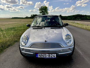 MINI MINI COOPER 1.6