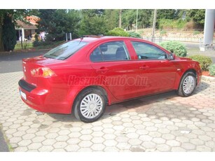 MITSUBISHI LANCER 1.5 Invite