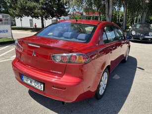 MITSUBISHI LANCER 1.6 Invite Magyar.1.Tulaj.Szervizkönyv