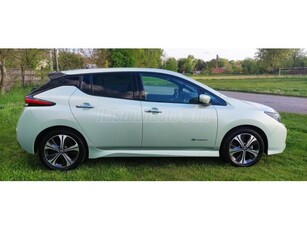 NISSAN LEAF N-Connecta 40kWh (Automata) Leaf N-Connecta 40KWh 27000km