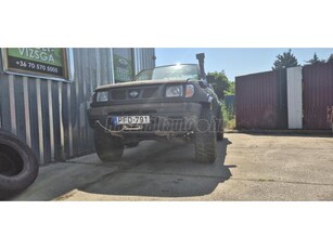 NISSAN PICK UP 2.4 4WD King Cab D22