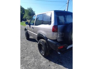 NISSAN TERRANO II 2.7 TDI SE