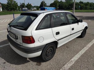 OPEL ASTRA F 1.6 Classic Family