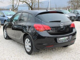 OPEL ASTRA J 1.6 Essentia (Automata) Magyarországi. Automata. Tolatóradar. Klíma