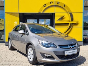 OPEL ASTRA J Sedan 1.6 Enjoy EURO6 1.TULAJDONOSTÓL+GARANTÁLT KM+SÉRÜLÉSMENTES+VEZETETT SZ.KÖNYV+VONÓHOROG