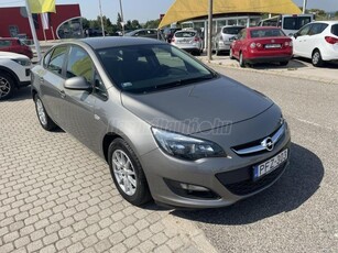 OPEL ASTRA J Sedan 1.6 Enjoy EURO6