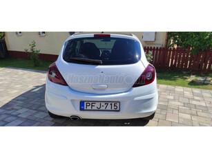 OPEL CORSA D 1.4 Color Edition