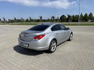 OPEL INSIGNIA 2.0 CDTI Cosmo AWD (Automata)